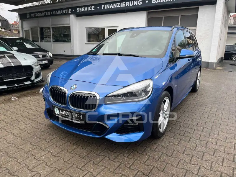 2019 BMW 218