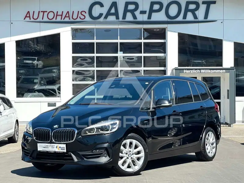 2019 BMW 218