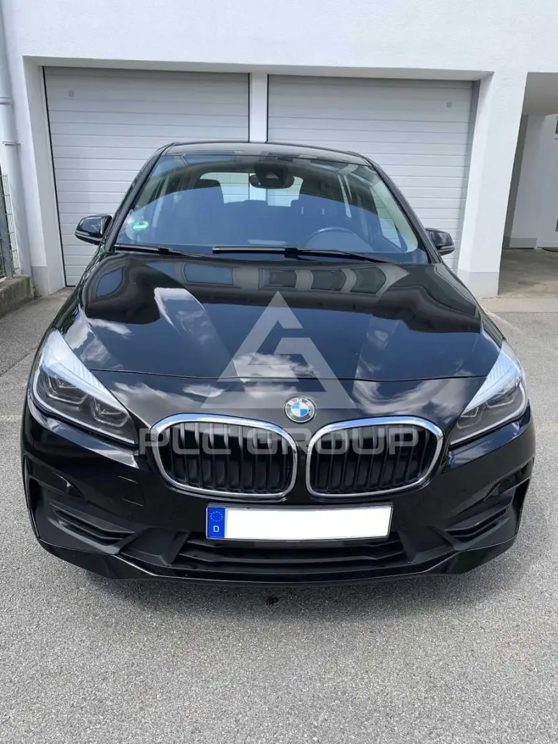 2019 BMW 218