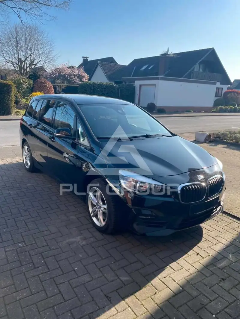 2019 BMW 218