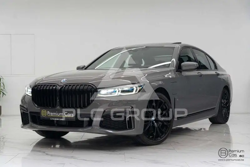 2019 BMW 745