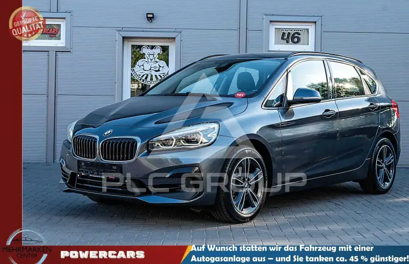 2019 BMW 220