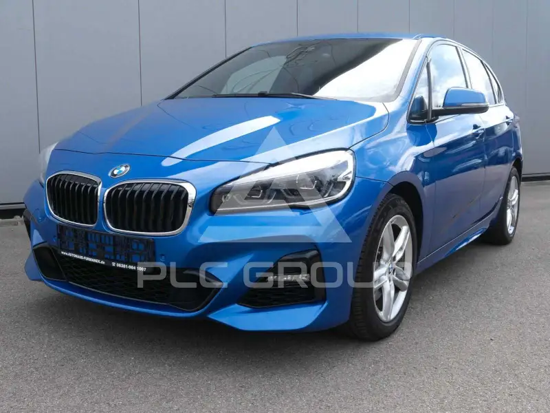 2019 BMW 220