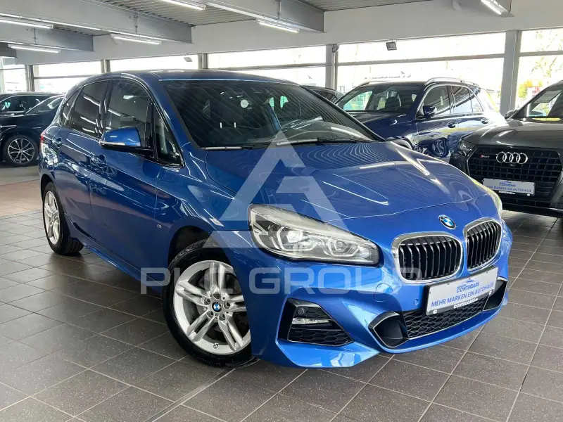 2019 BMW 220