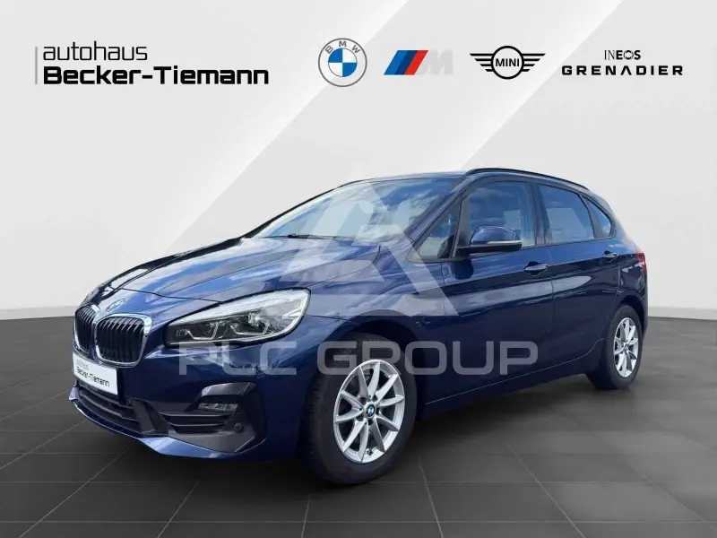 2019 BMW 220