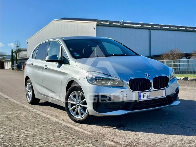 2019 BMW 220