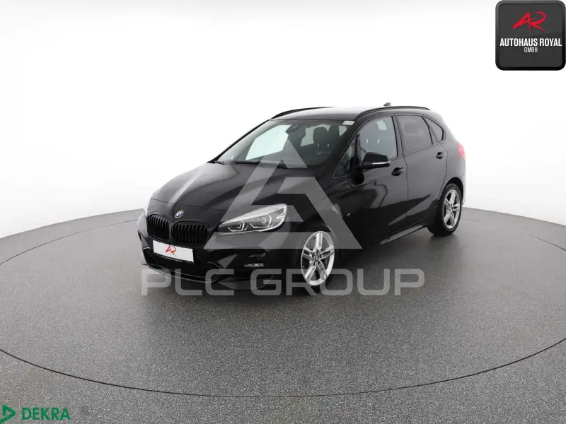 2020 BMW 220
