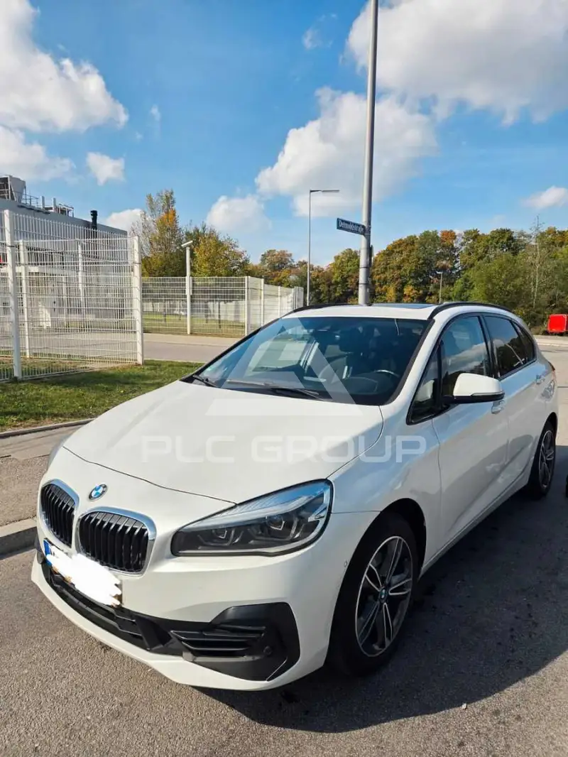 2019 BMW 220