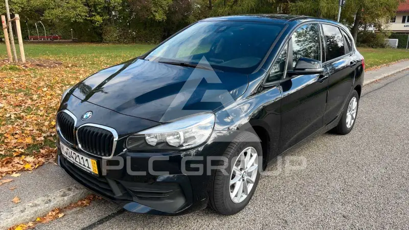 2019 BMW 220