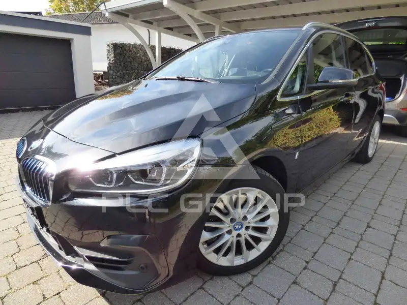 2019 BMW 225
