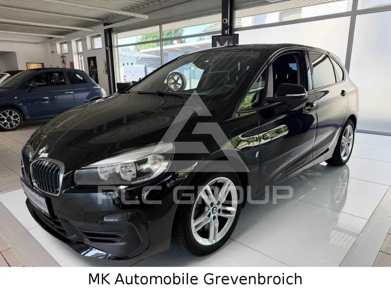 2019 BMW 225