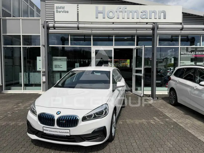 2019 BMW 225