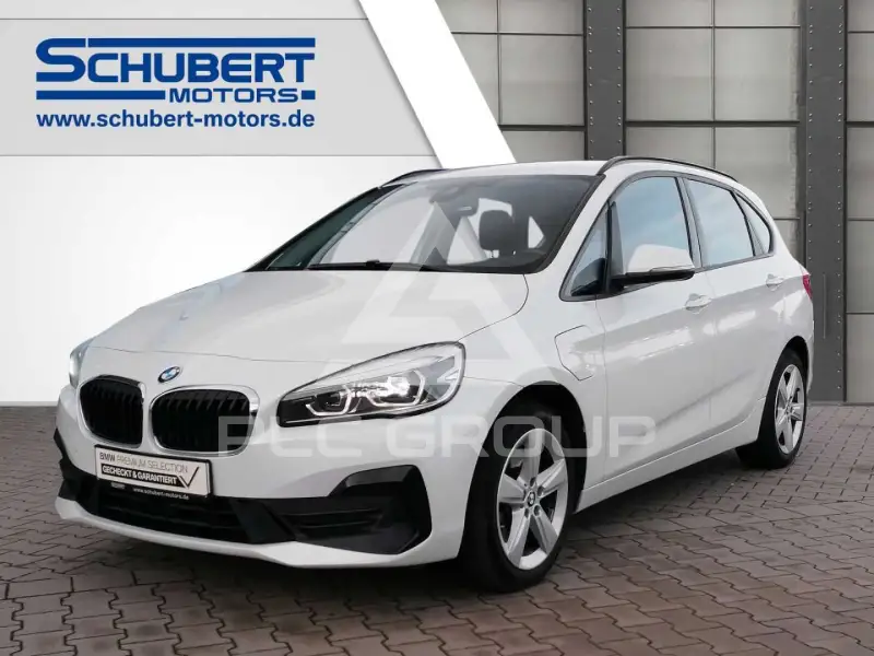 2019 BMW 225