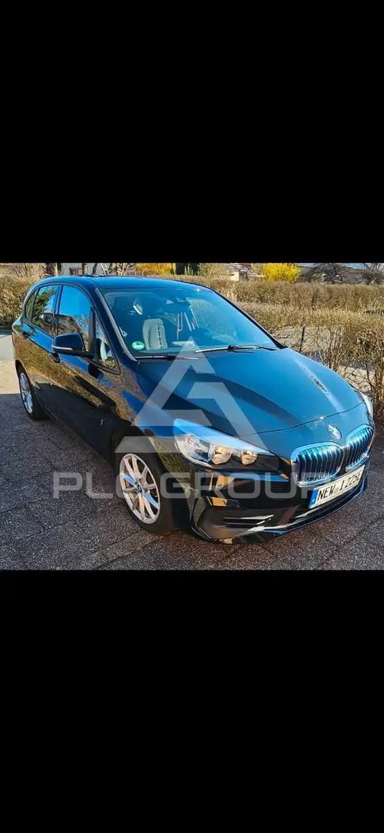 2019 BMW 225