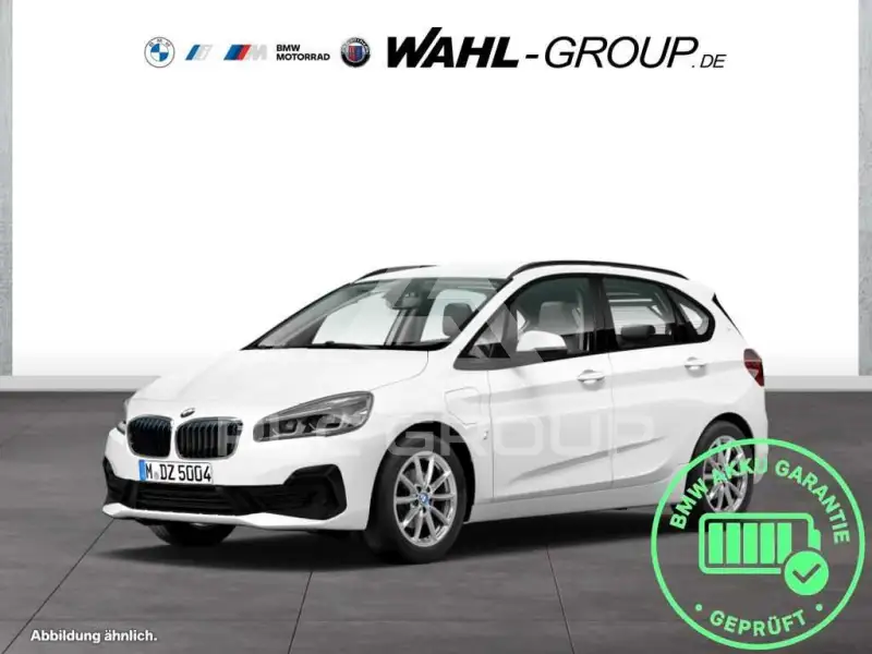 2019 BMW 225