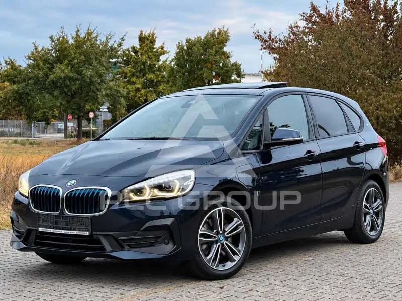 2019 BMW 225