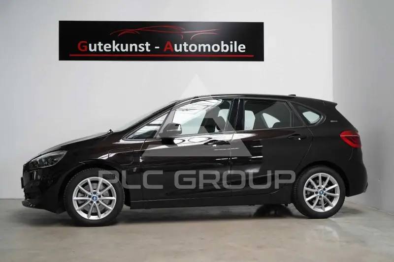 2019 BMW 225