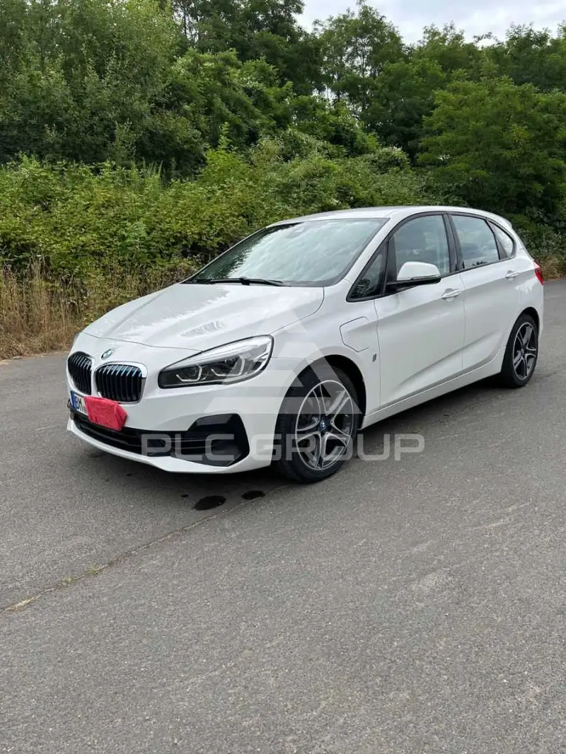 2019 BMW 225