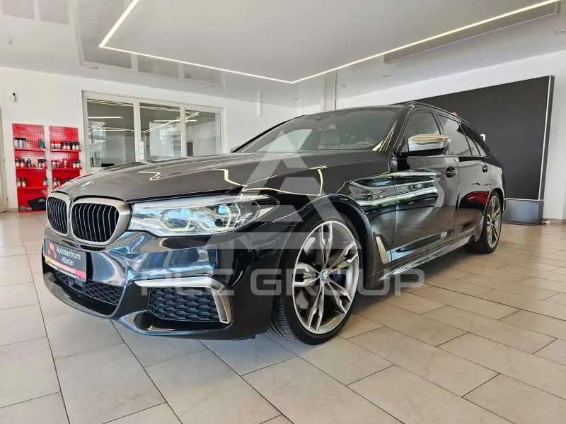 2019 BMW 550M