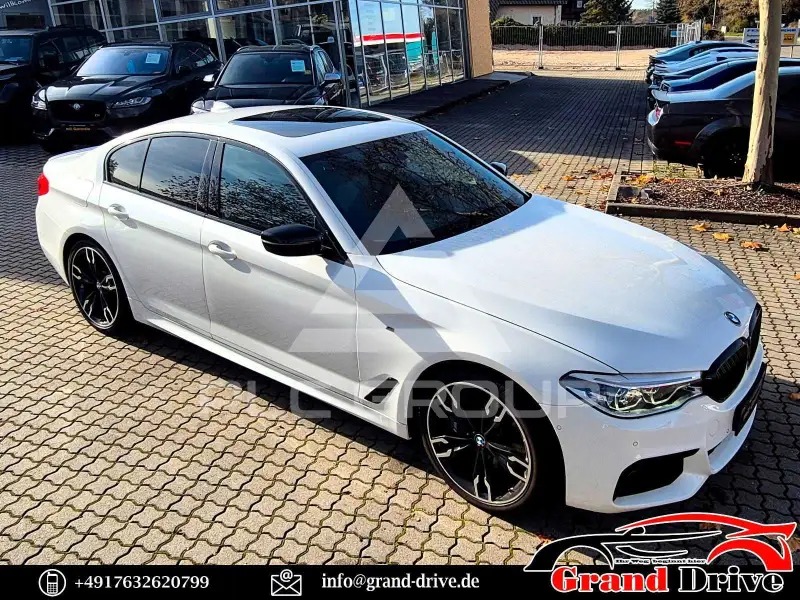 2019 BMW 550M