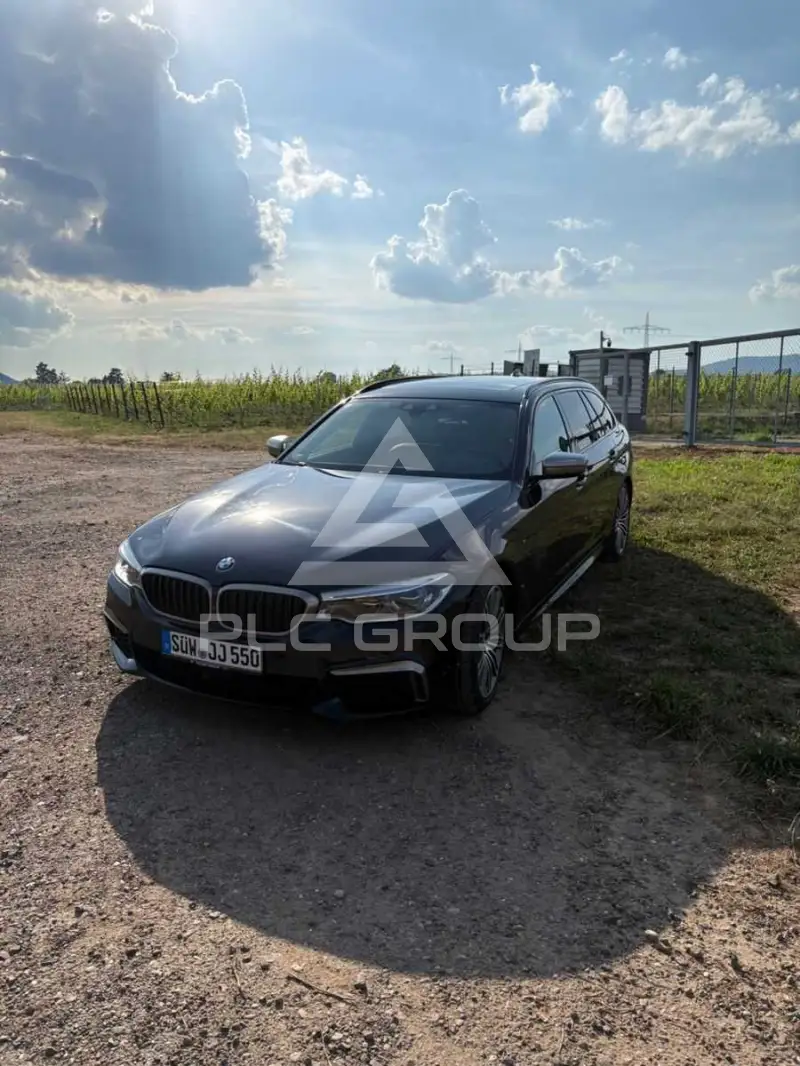 2019 BMW 550M