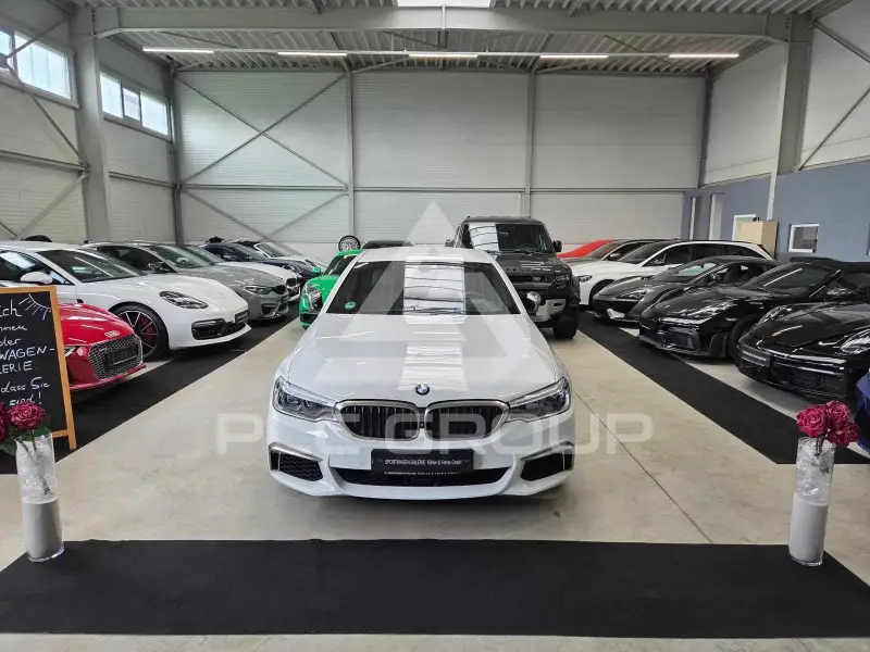 2019 BMW 550M