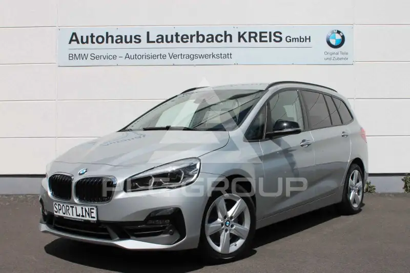 2019 BMW 220