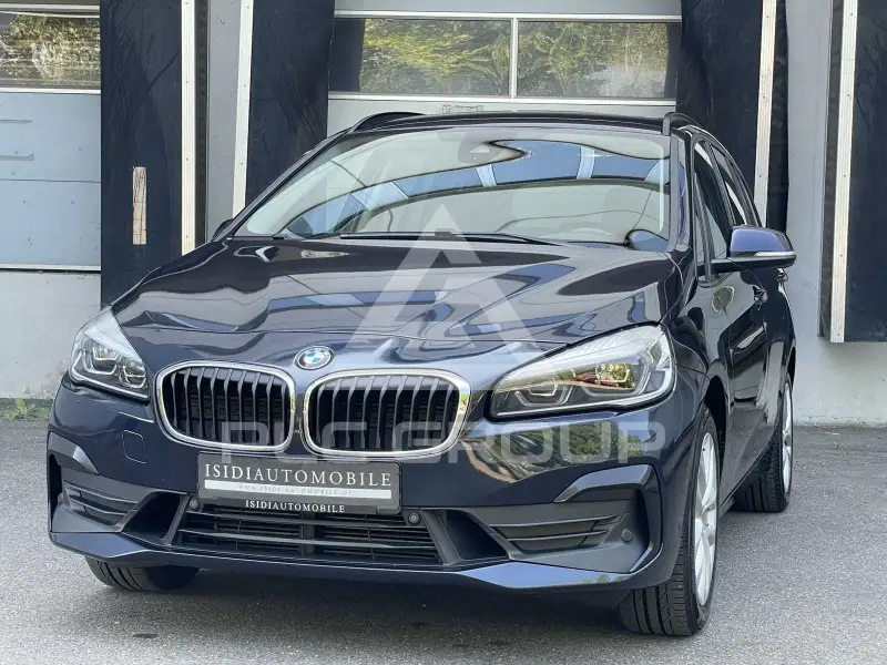 2019 BMW 220
