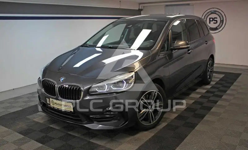 2019 BMW 220