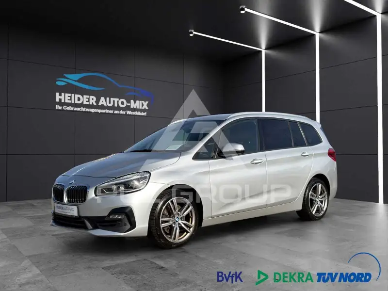 2019 BMW 220