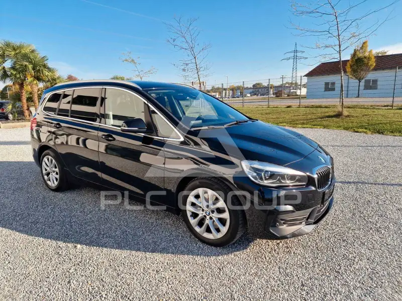 2019 BMW 220