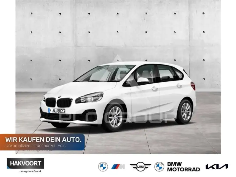 2019 BMW 218