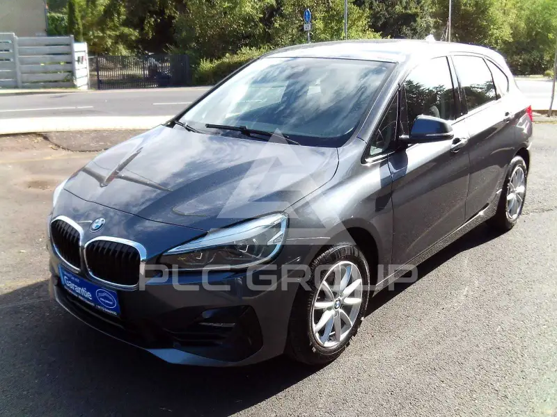 2019 BMW 218