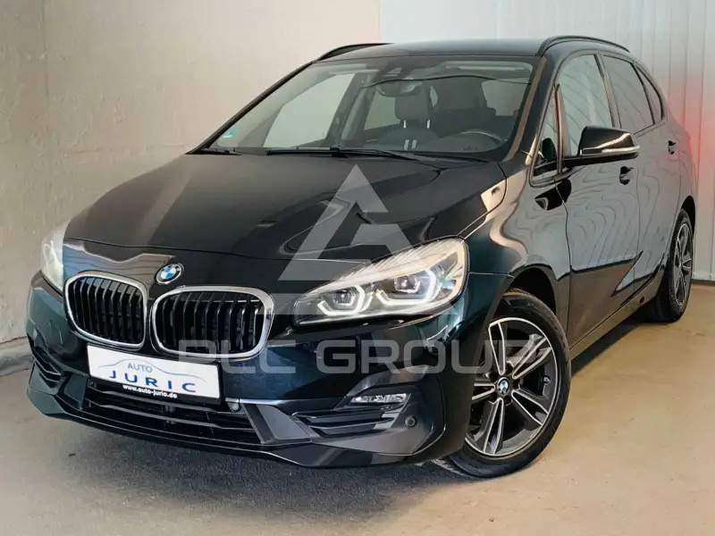 2019 BMW 218