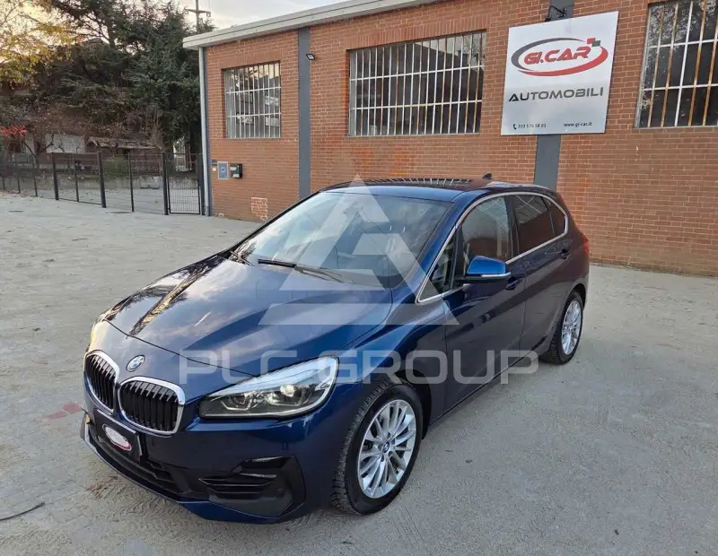2019 BMW 218