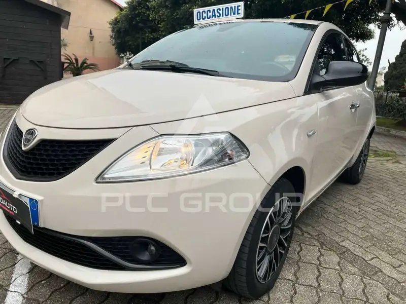 2019 Lancia YPSILON