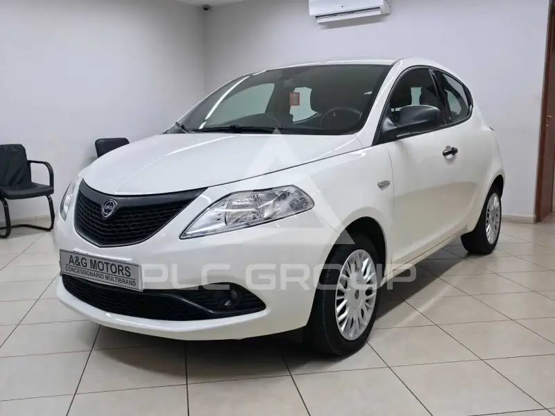 2019 Lancia YPSILON