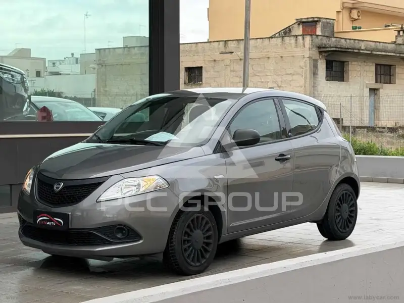 2019 Lancia YPSILON
