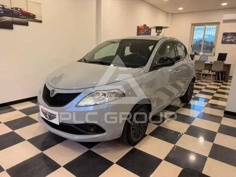 2019 Lancia YPSILON