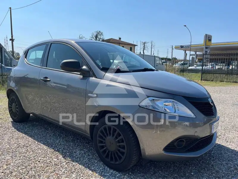 2019 Lancia YPSILON