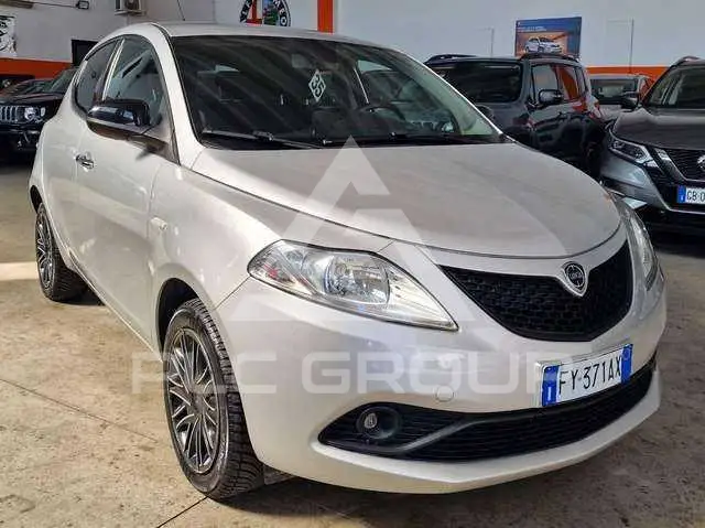 2019 Lancia YPSILON