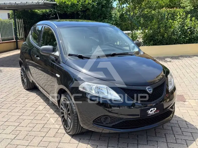 2019 Lancia YPSILON