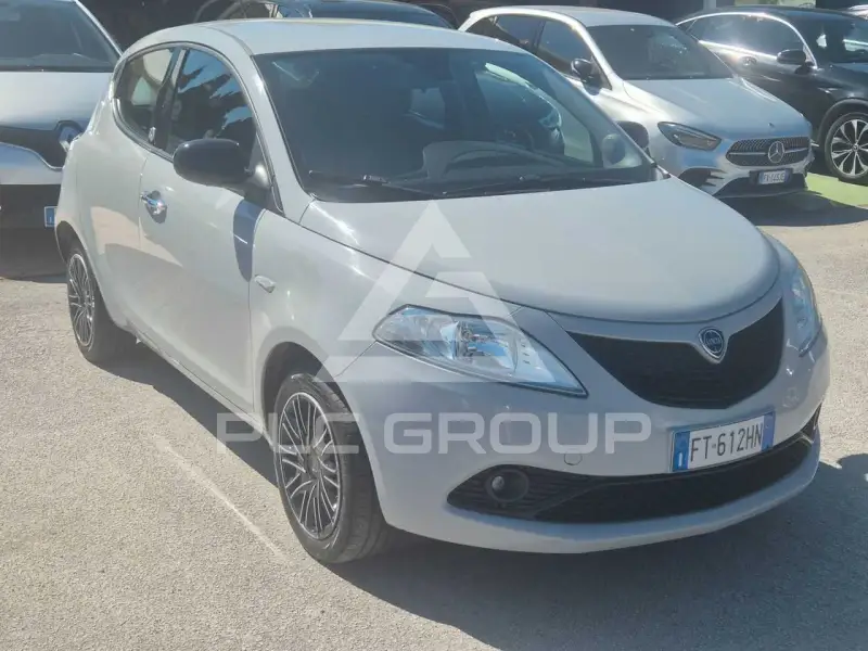 2019 Lancia YPSILON