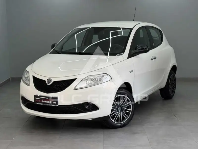2019 Lancia YPSILON