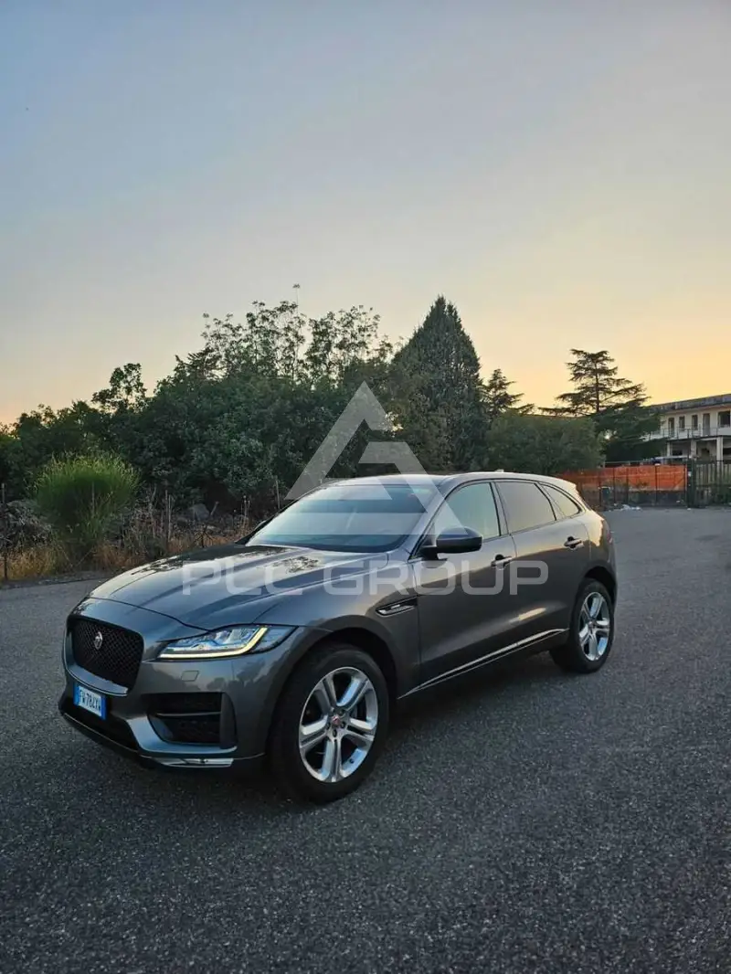 2019 Jaguar F-PACE