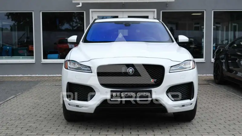 2019 Jaguar F-PACE