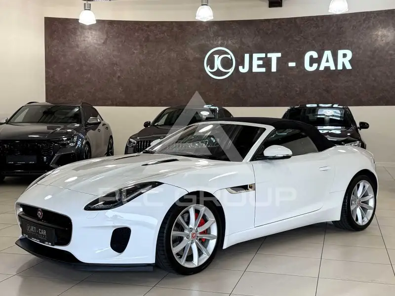 2019 Jaguar F-TYPE