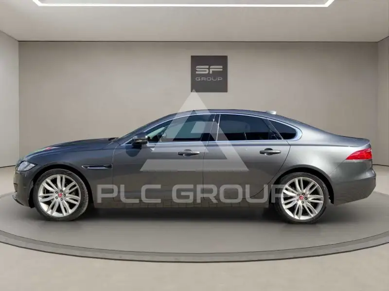 2019 Jaguar XF