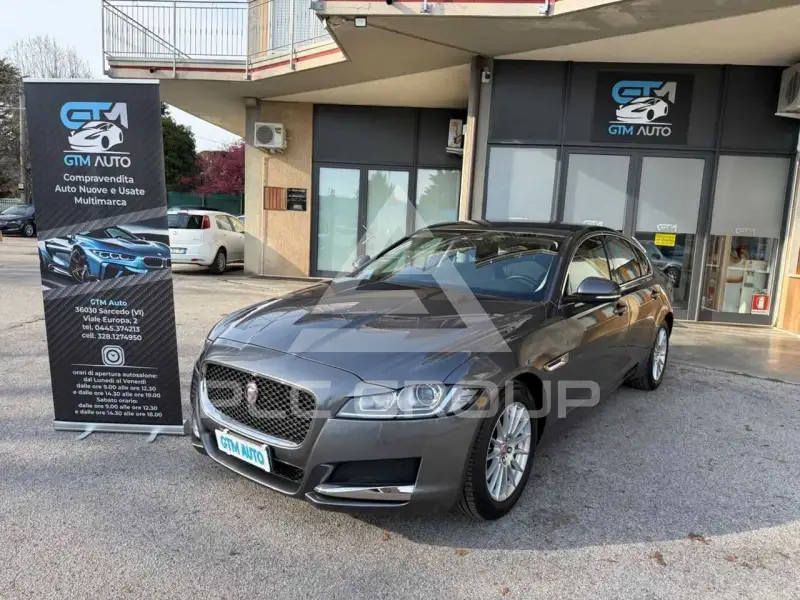 2019 Jaguar XF