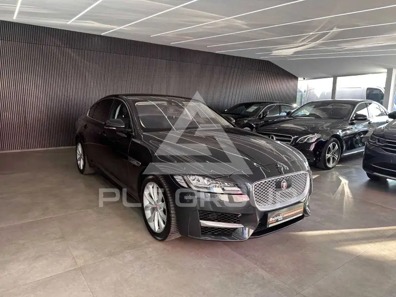 2019 Jaguar XF